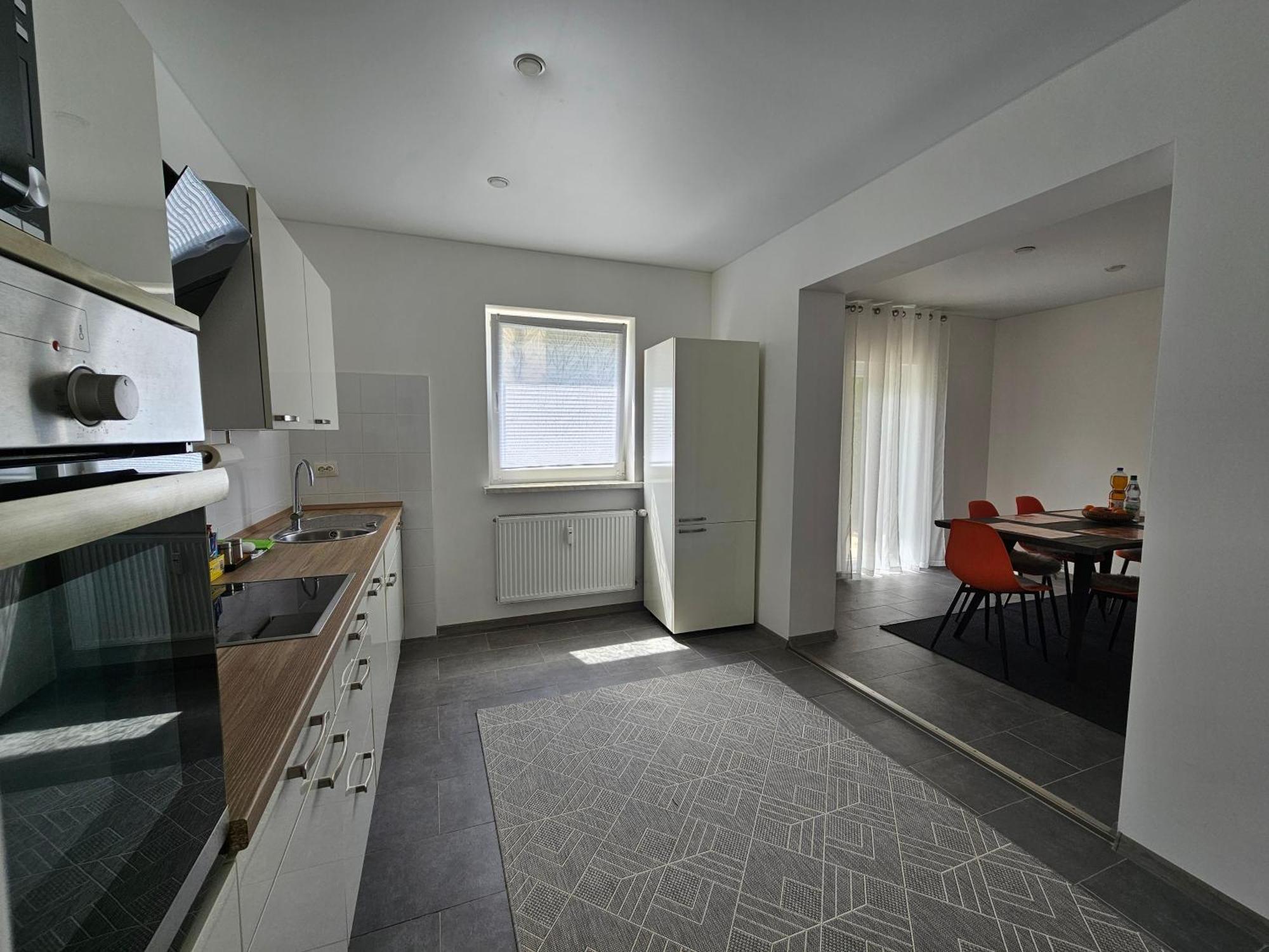 Warburg, Fewo "Sweet Home" 2,5 Zi- Eg-Separater Eingang - Parkplatz - Terasse- Komfortabel,Renoviert Exterior photo