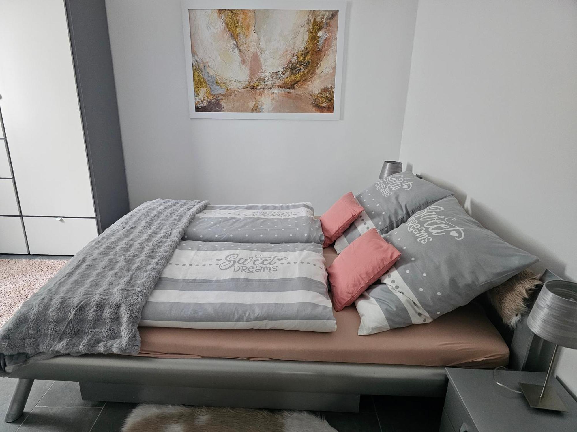Warburg, Fewo "Sweet Home" 2,5 Zi- Eg-Separater Eingang - Parkplatz - Terasse- Komfortabel,Renoviert Exterior photo